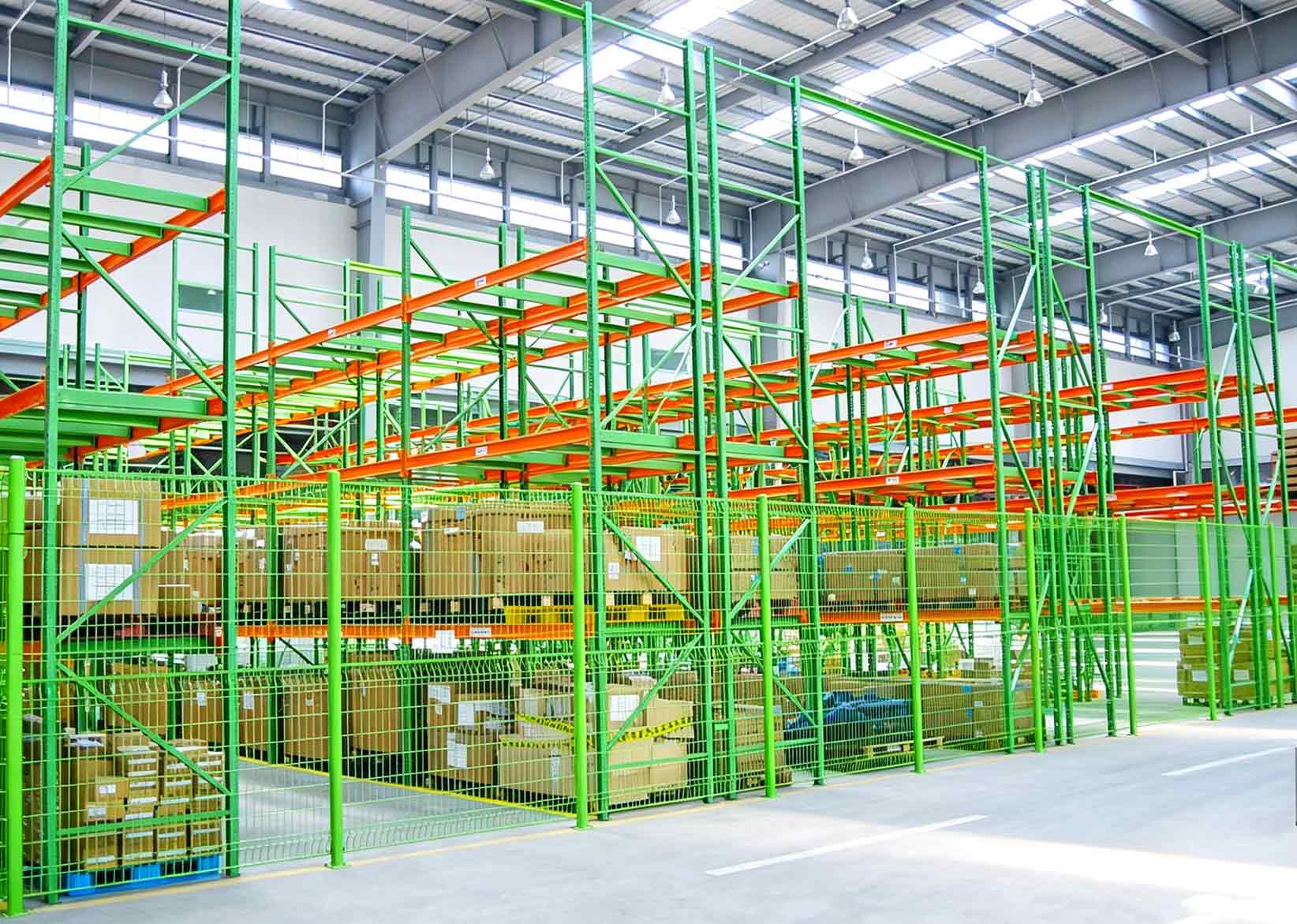 Industrial Pallet Racking Industrial Pallet Racking